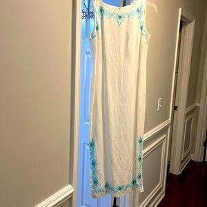 Lined linen sleeveless embroidered maxi dress. Worn once. Great condition.